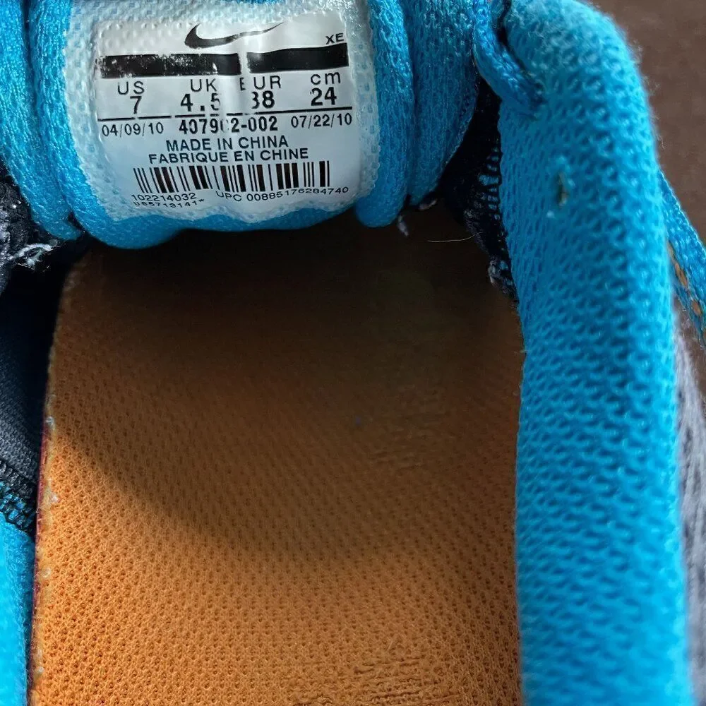 Nike Pegasus 27 Trail Sneaker Woman’s Size 7 Gray Turquoise Orange 407902-002
